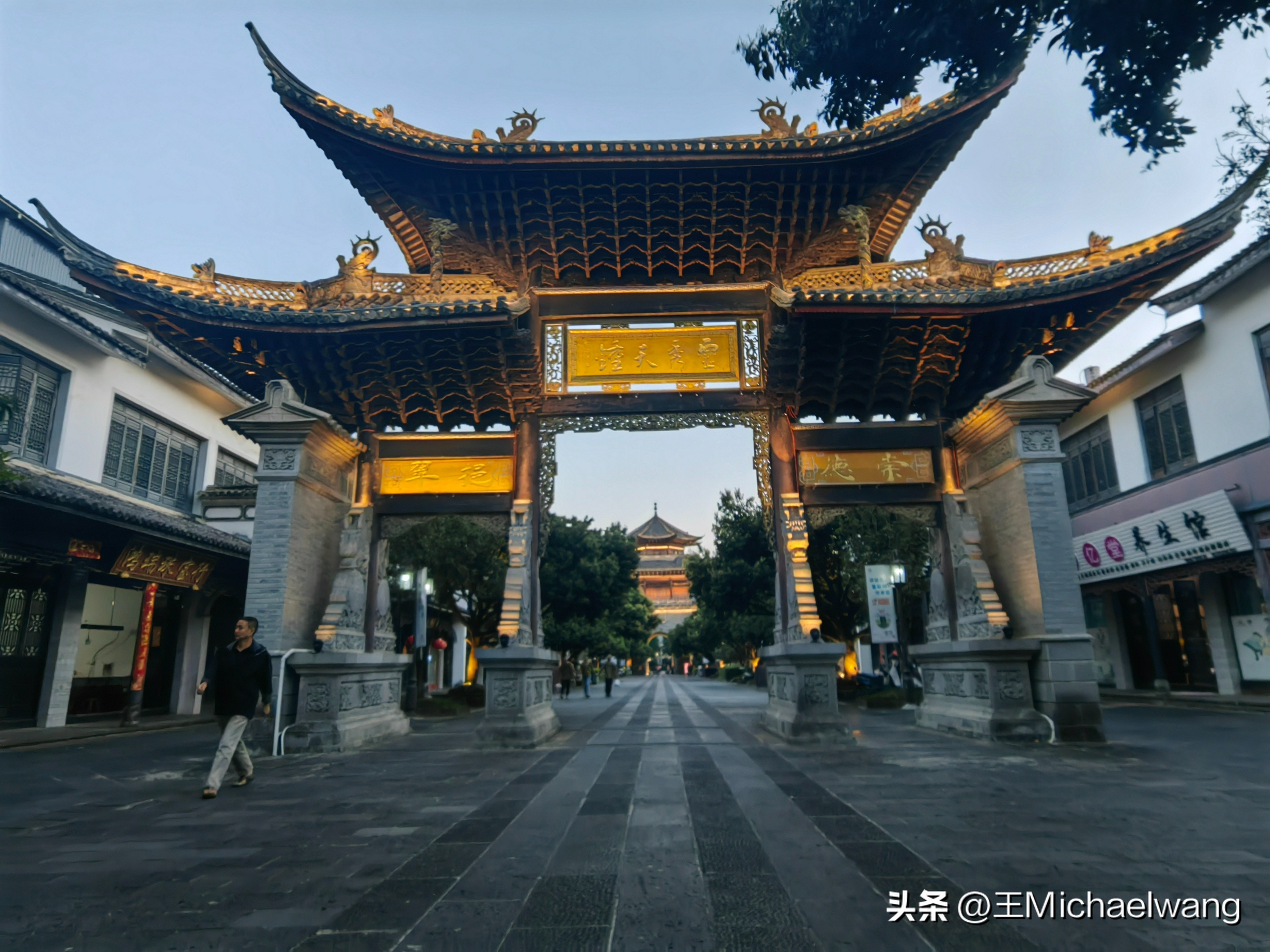 走云南到拉萨219国道好走吗,从云南到拉萨旅游