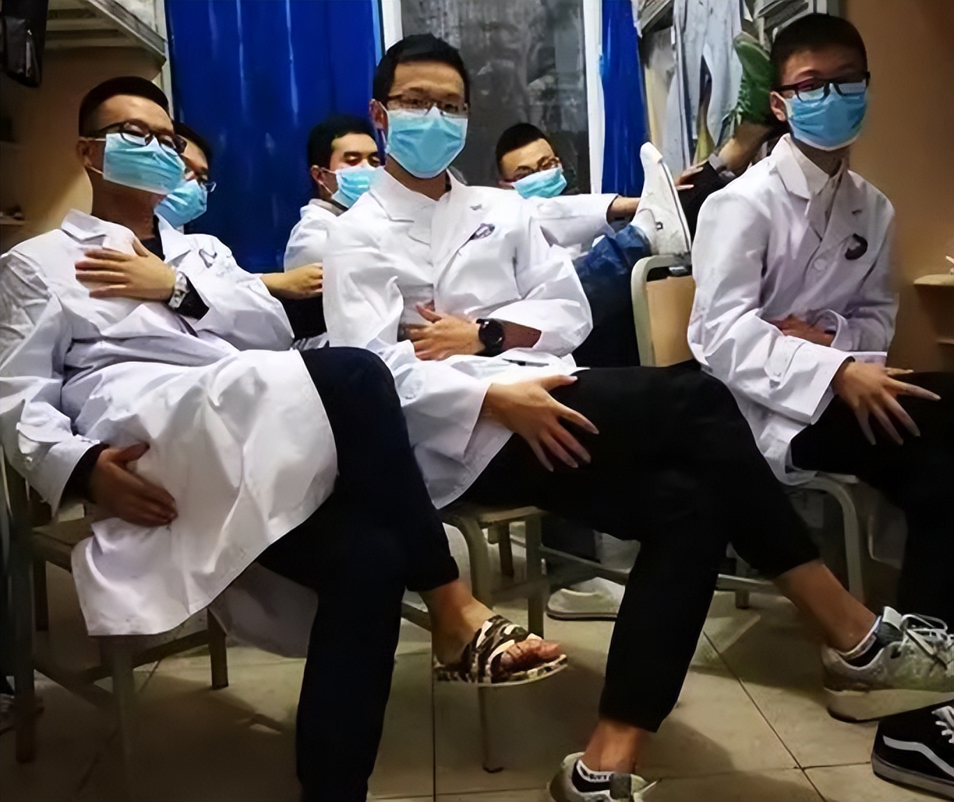 医学类中等专业学校排名,我国顶级医学院排名划分四个等级