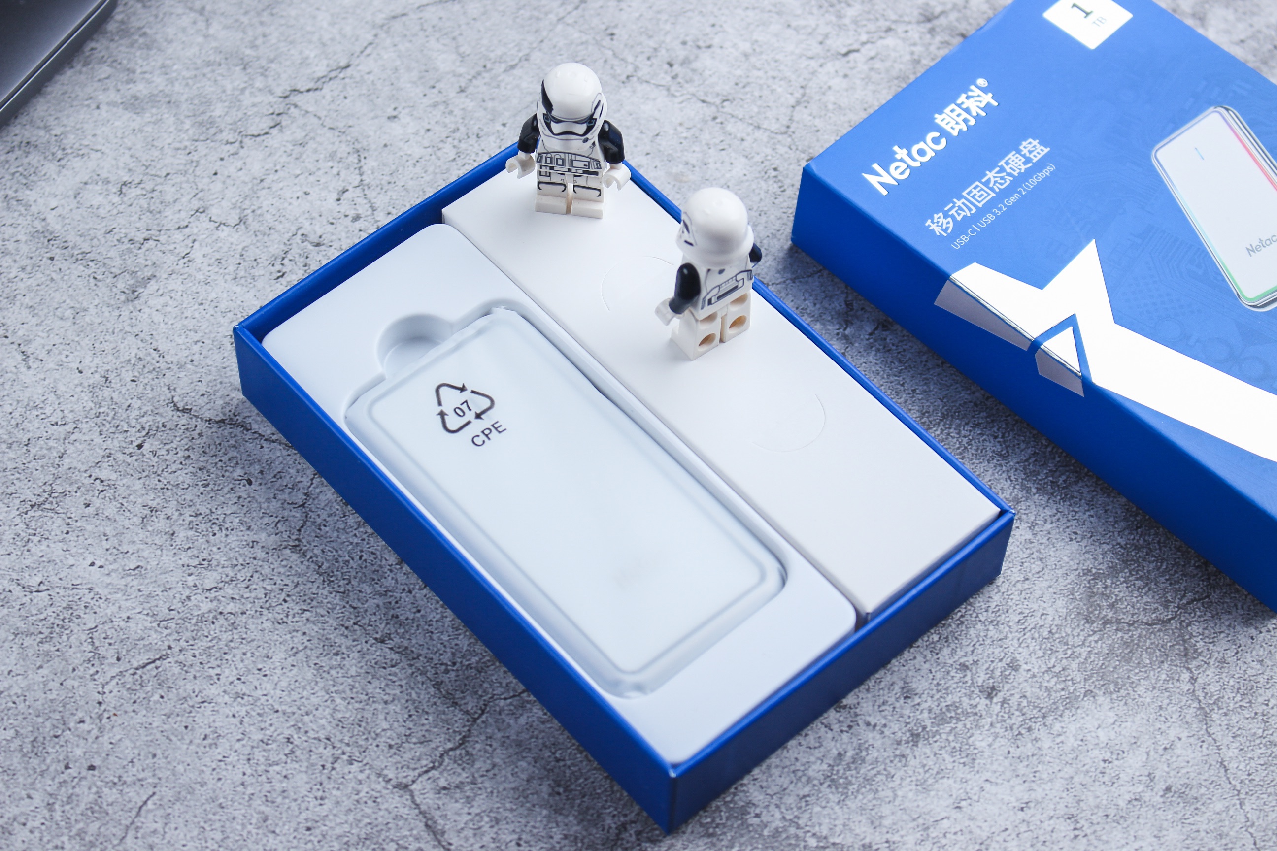 朗科zslim移动固态硬盘,朗科移动固态硬盘zx20