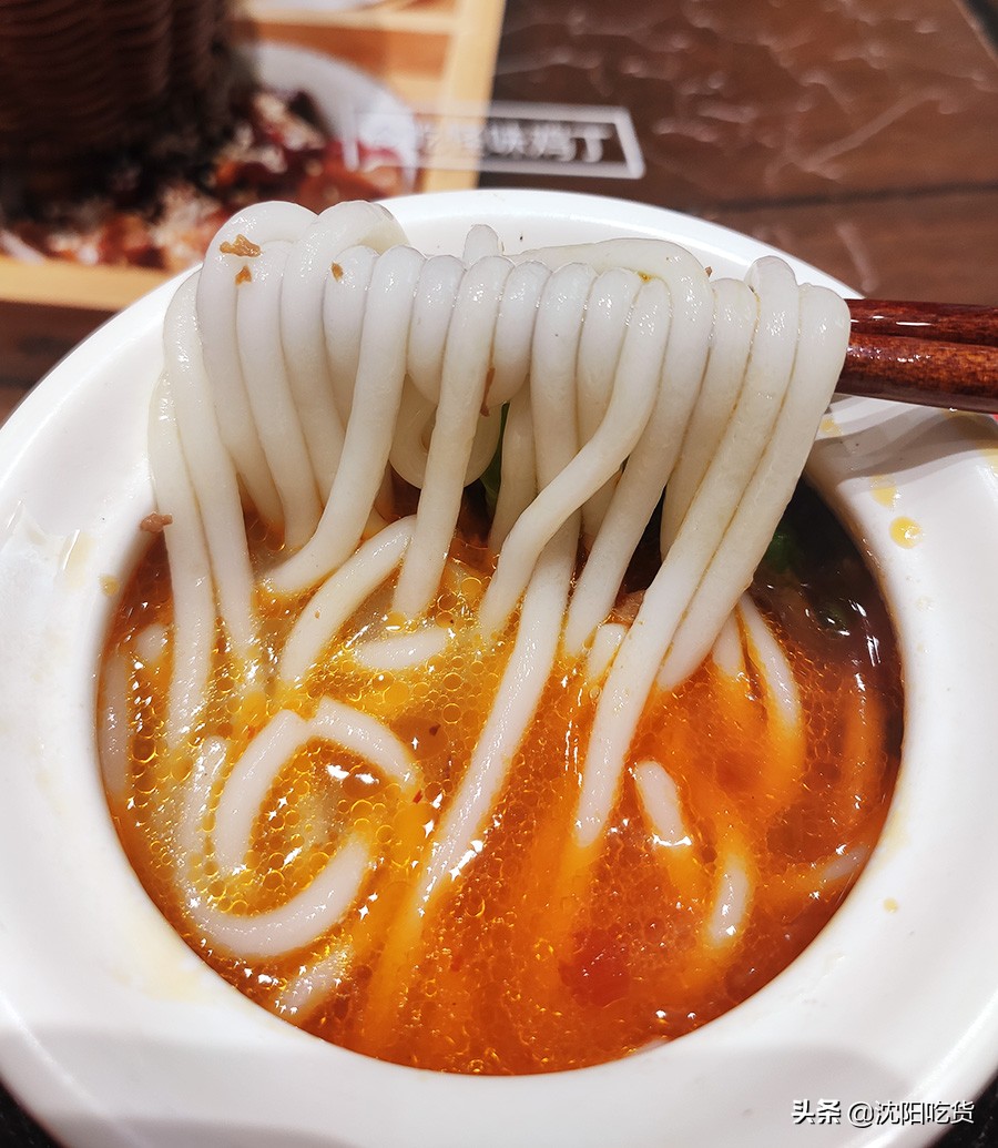 这种开在沈阳的连锁成都小吃餐厅，竟然没怎么踩雷