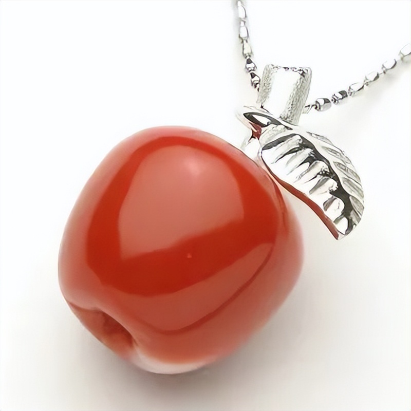 红珊瑚是深海中的千年灵物,深海精灵红珊瑚的万般风情