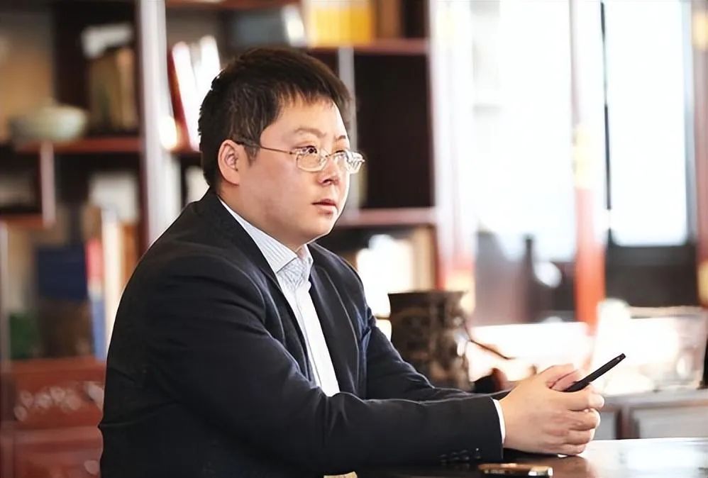 敛财700亿,敛财700多万