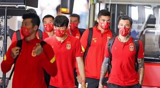 中国足球门将张鹭,国足张鹭