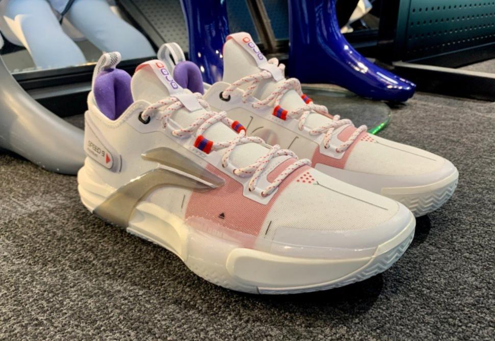 驭帅16v2与闪击9,李宁闪击第7代拖鞋