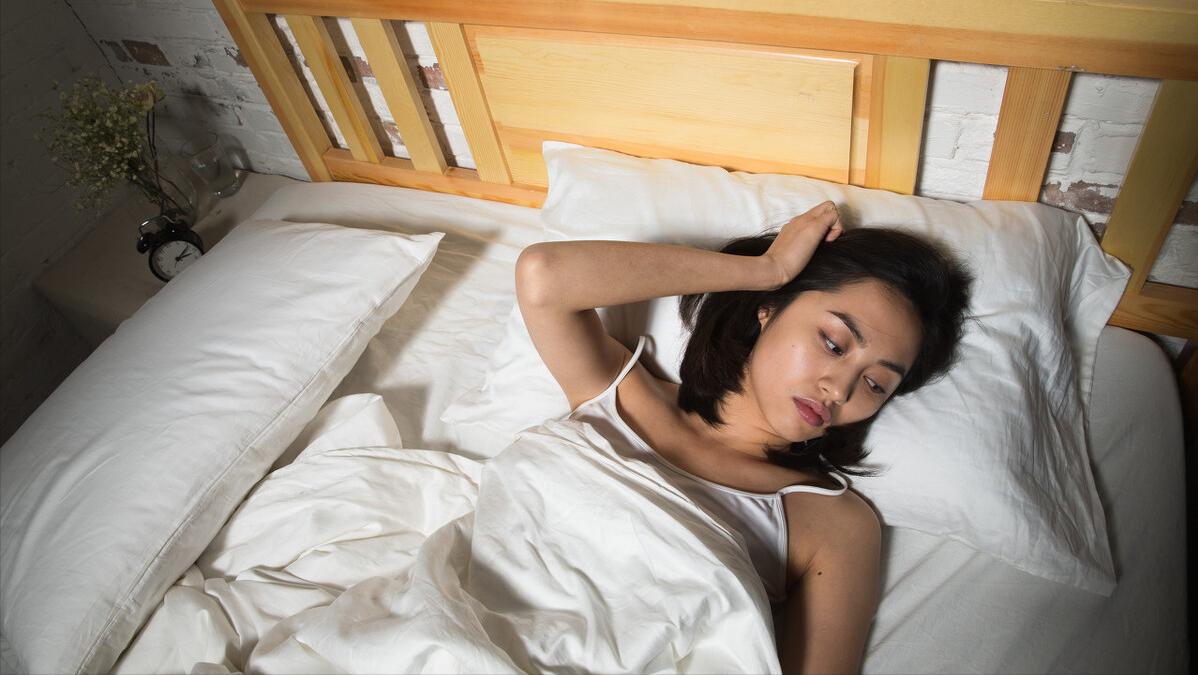 绝经后女性还能过夫妻生活吗？别不好意思，医生告诉你好处有多少