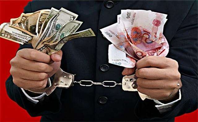 雇黄牛在闲鱼天价收购，男子炒作手串非法吸收资金过亿，获刑十年