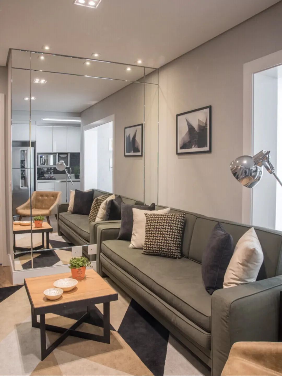 小客厅显大方法,小客厅布局最佳方案