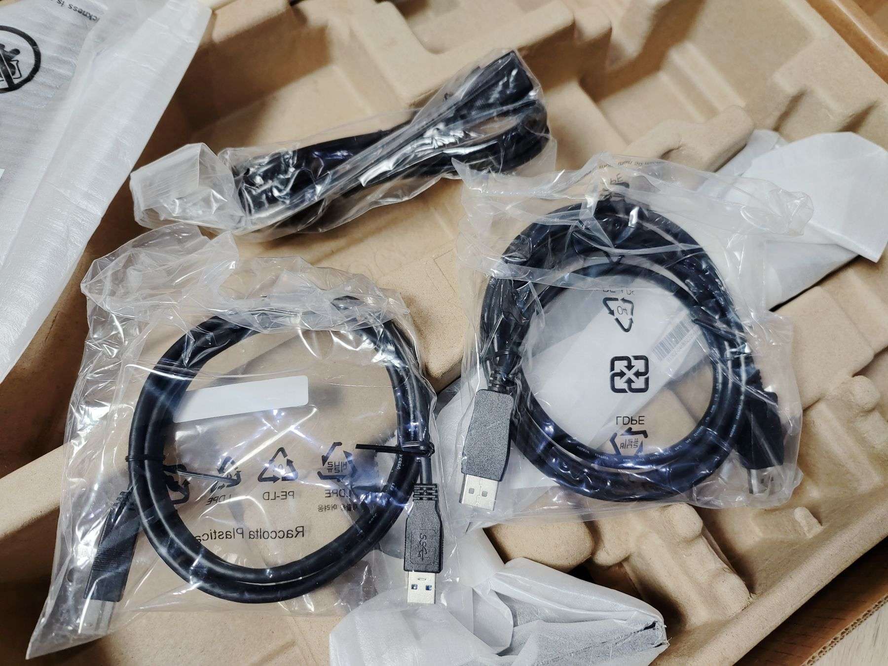 适合学生党的联想拯救者pro,联想拯救者y25-25显示器测评