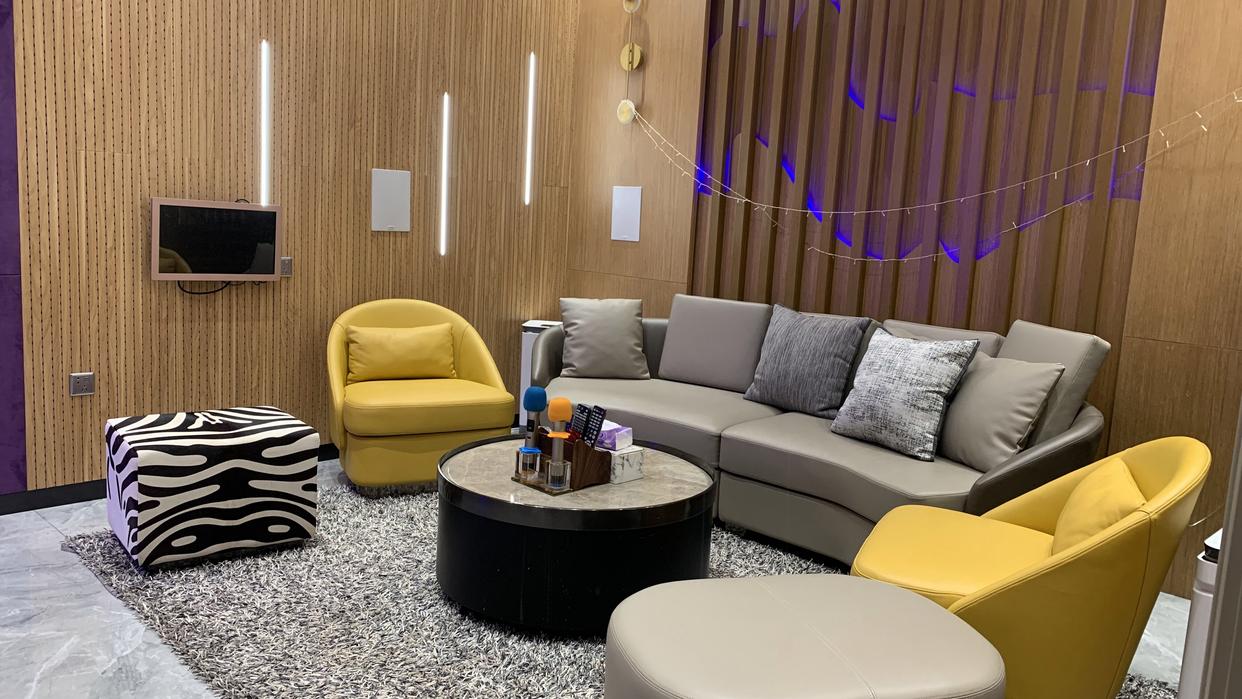 豪华观影厅与普通电影厅的区别,电影院最佳的观影厅是什么