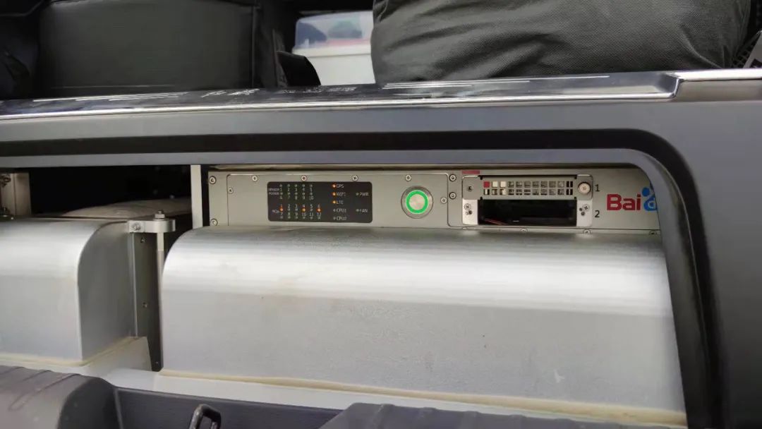 红绿灯对交通拥堵的影响,红绿灯对于交通管理的作用和意义