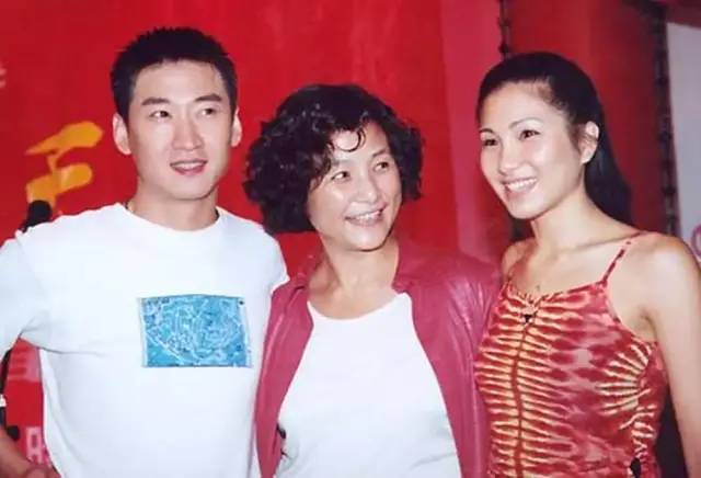 香港影坛红极一时10位女打星，4位是外籍明星，如今生存现状迥异