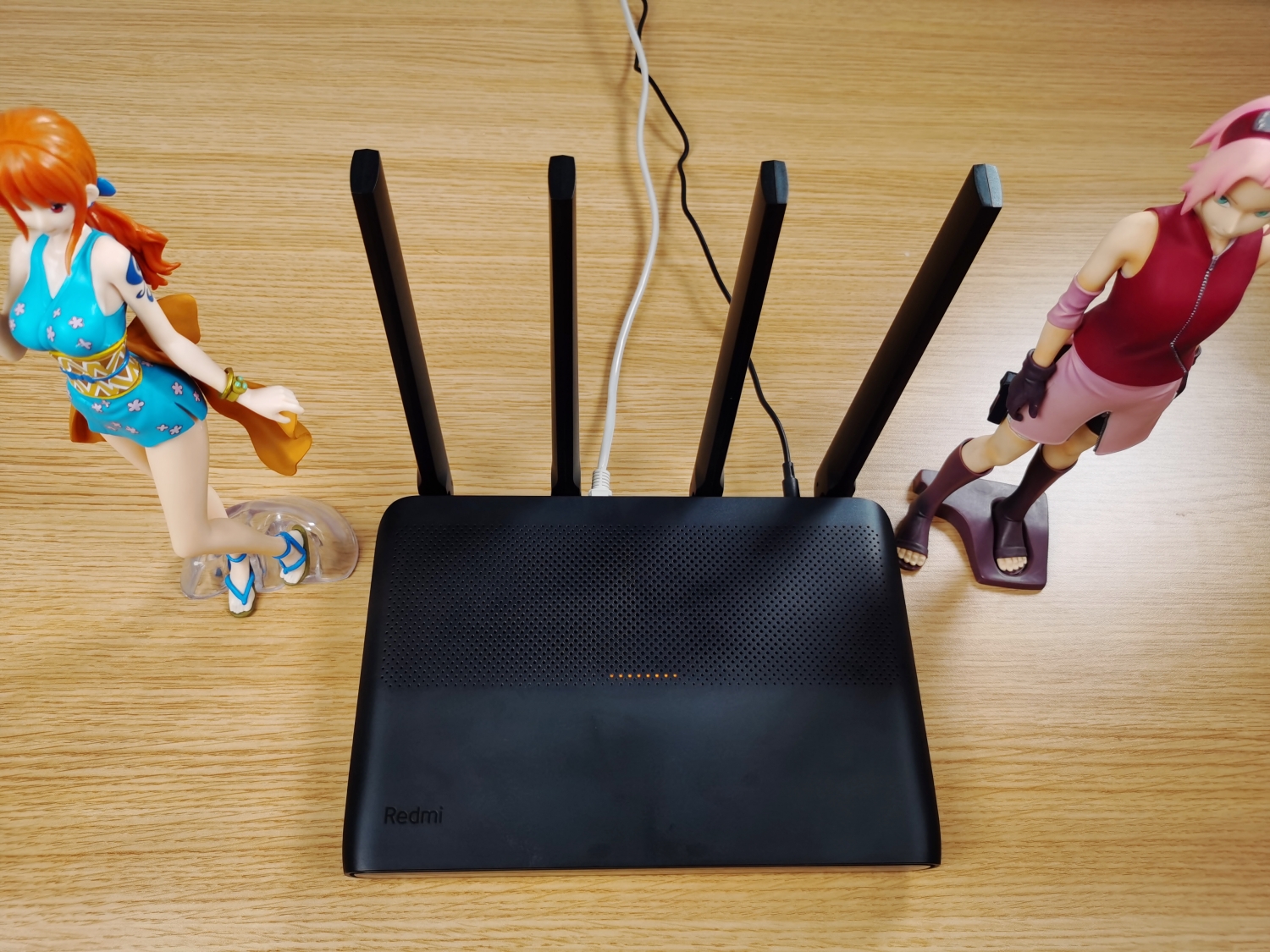 红米AX6000路由覆盖全屋？醒醒吧！实测干不过1堵承重墙