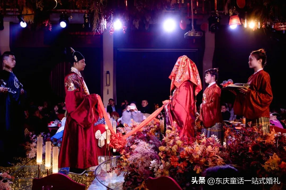 备婚好物分享婚礼请柬,结婚请柬邀请文案可复制