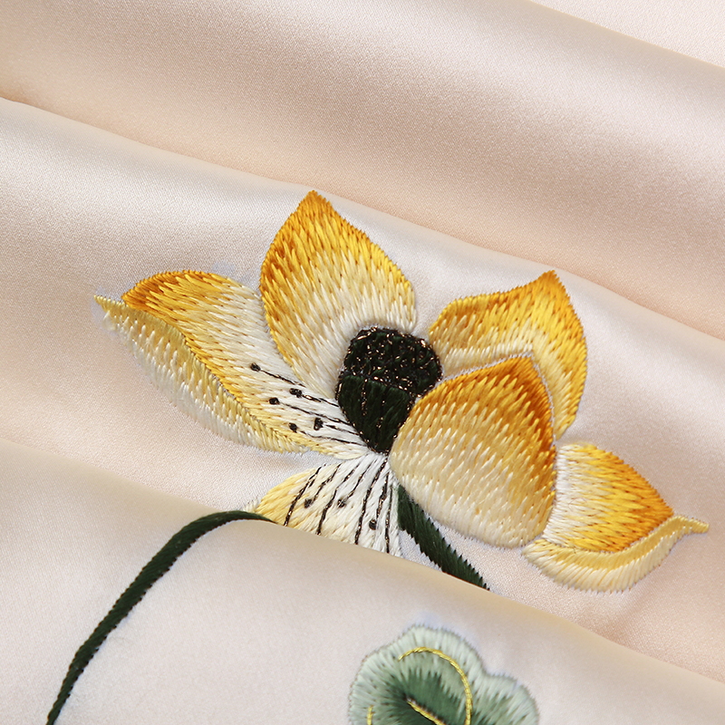 七夕礼物怎么选？送这3件不会出错，不贵有“排面”，爱人也开心