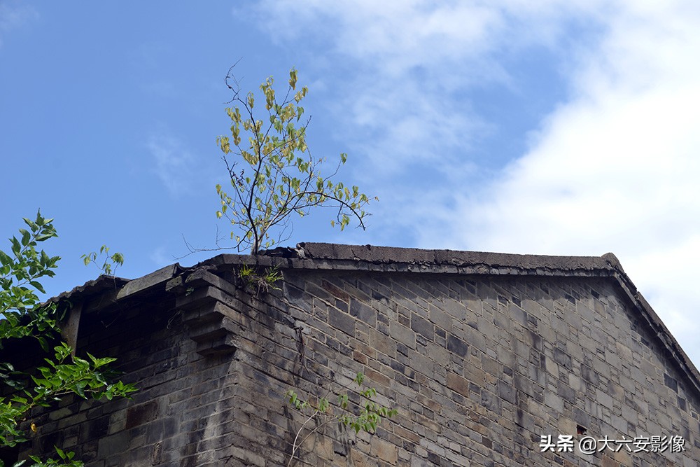 大山深处废弃的三线军工厂视频,军工三线厂旧址