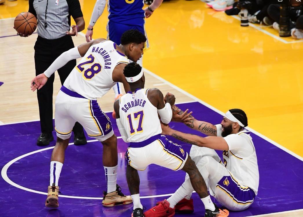 拒绝1200万，加盟湖人！为大场面而生，你为自己的决定，给出回应