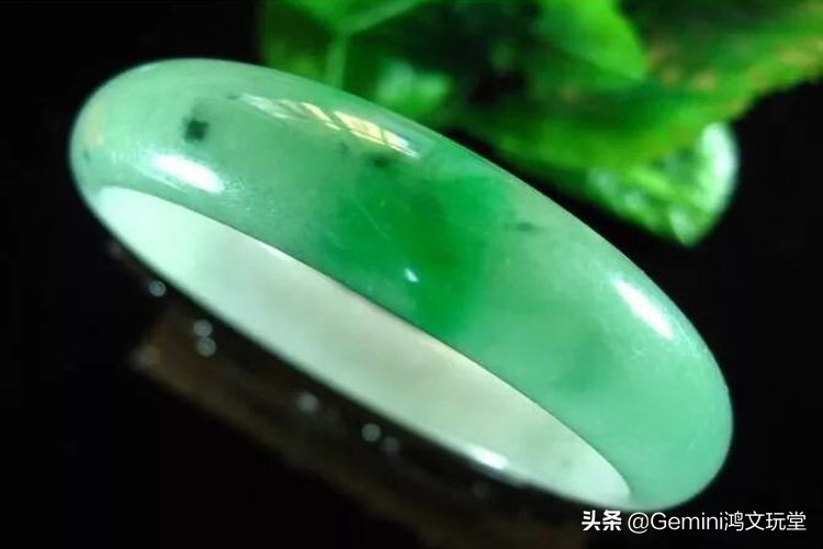 适合日常佩戴的文玩,适合一直佩戴的文玩