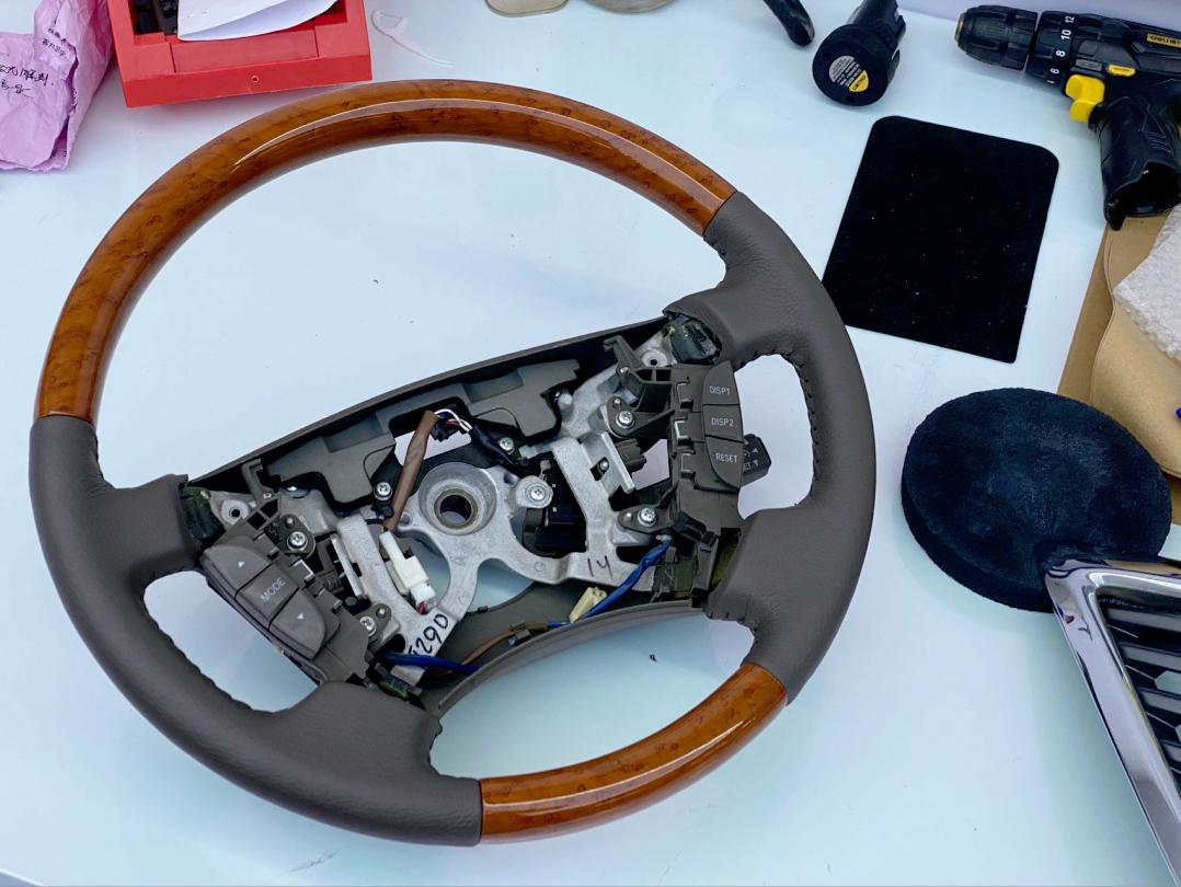 搞了辆“破烂不堪”05年凌志LS430，进厂翻新重造，复活又变新车