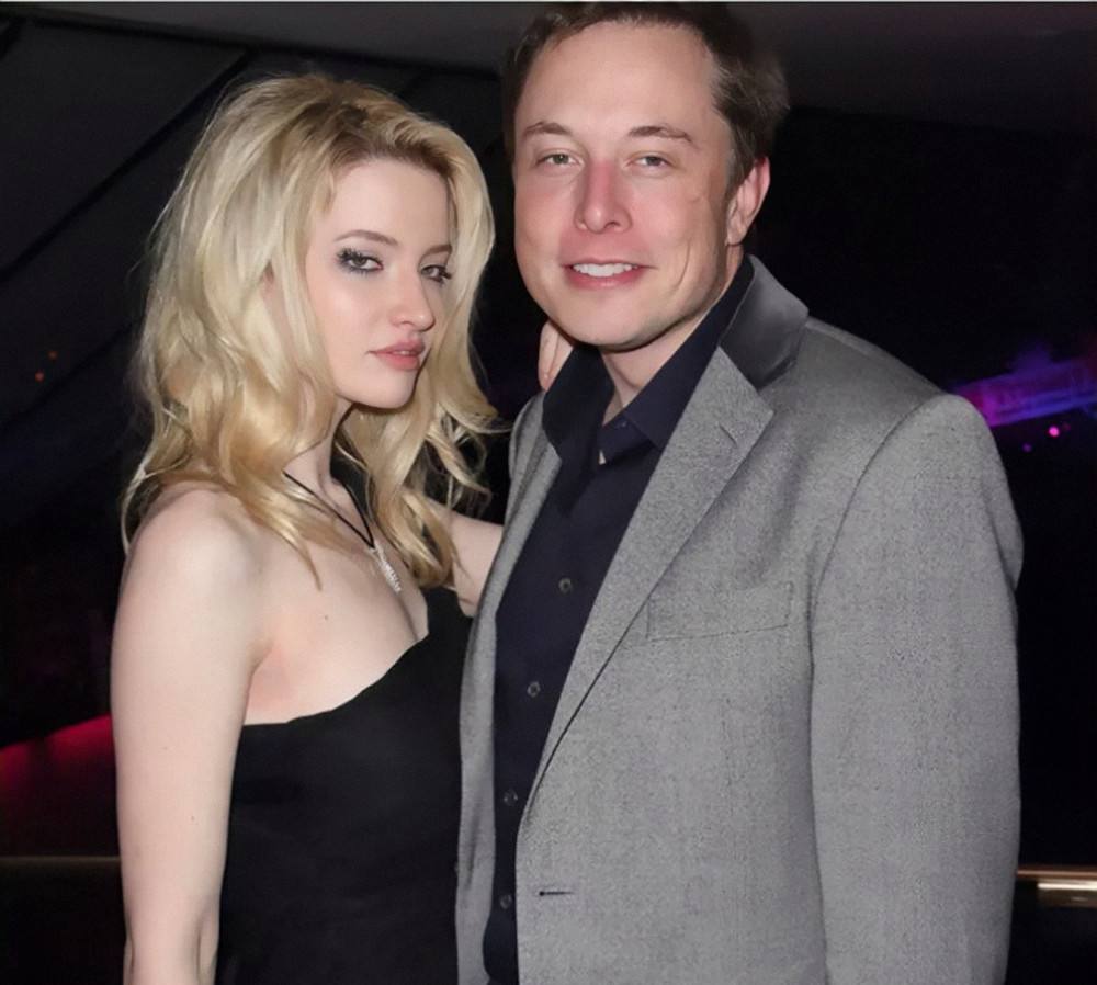 马斯克人生经历图片,马斯克的最新情感状况