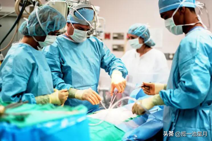 西安首个“移植子宫”宝宝出生了，女儿移植母亲子宫，打算要二胎