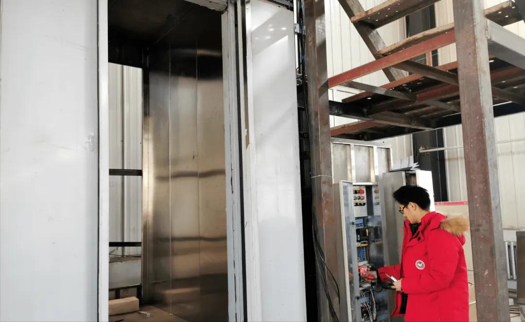 老旧小区加装电梯哪里投诉,加装电梯低层住户投诉方法