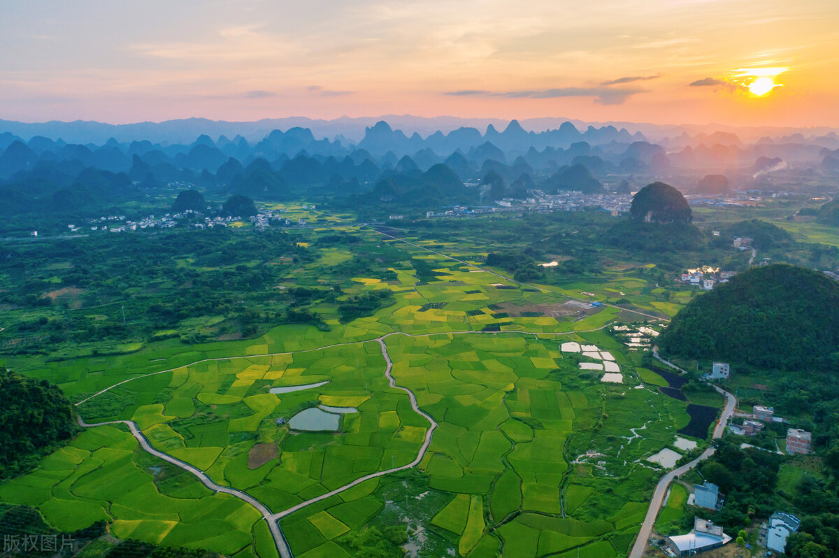 农村老伴有退休金,我和老伴退休工资五千多