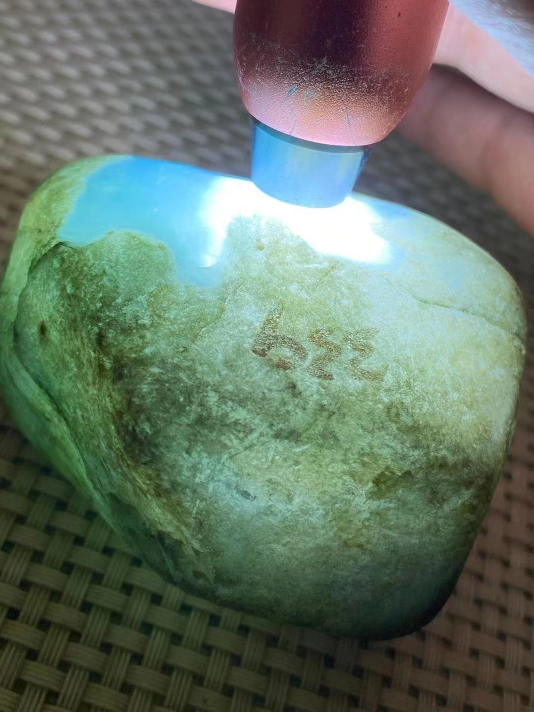 后江冰料30克多少钱,后江冰晴翡翠价格