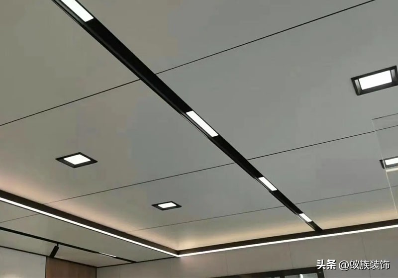 蜂窝板包梁铝扣板吊顶怎么操作,蜂窝板和铝扣板吊顶哪个简单