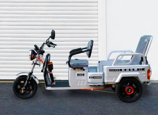 半封闭新鸽电动三轮车功能介绍,新鸽电动三轮车可以跑多少公里