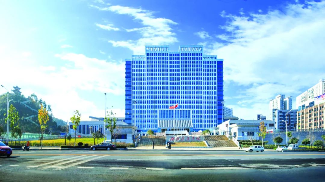 湖北医药学院是湖北医学院吗,十堰湖北医药学院是公办还是民办