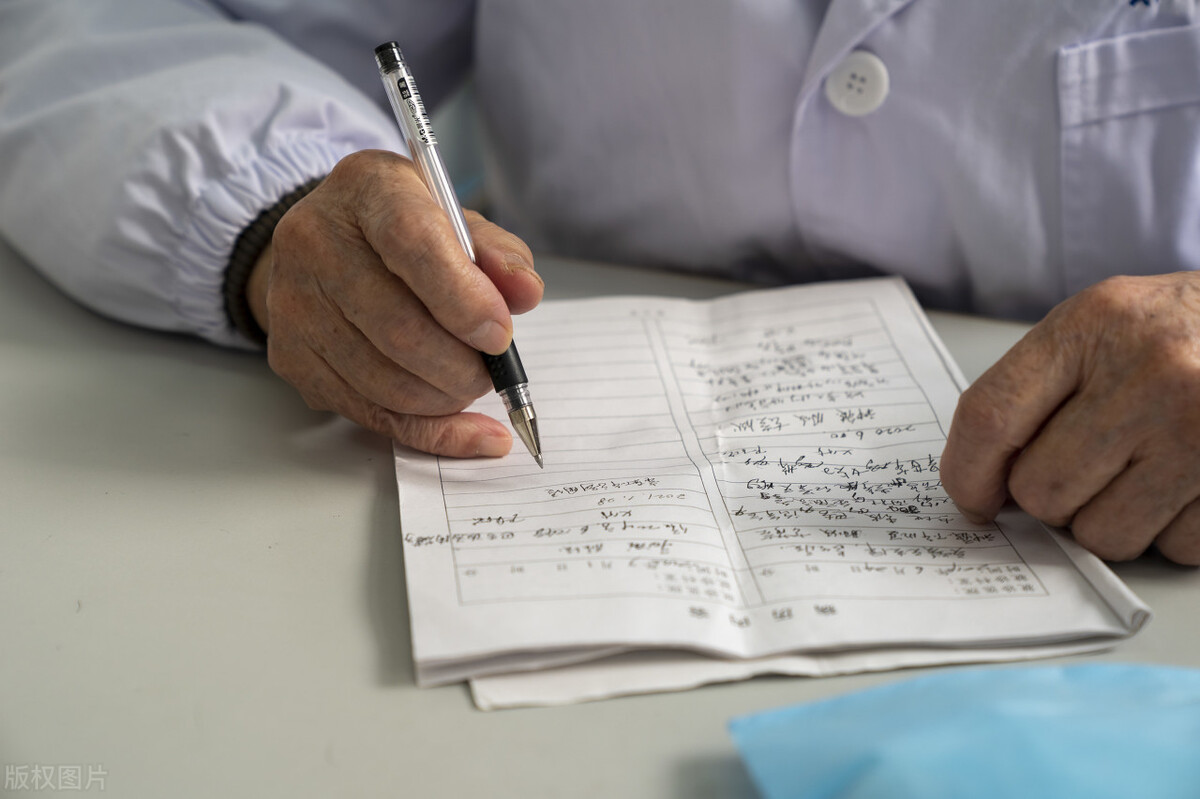 抽动症中药可以和西药一起吃吗,中药怎么治儿童抽动症多久有效果