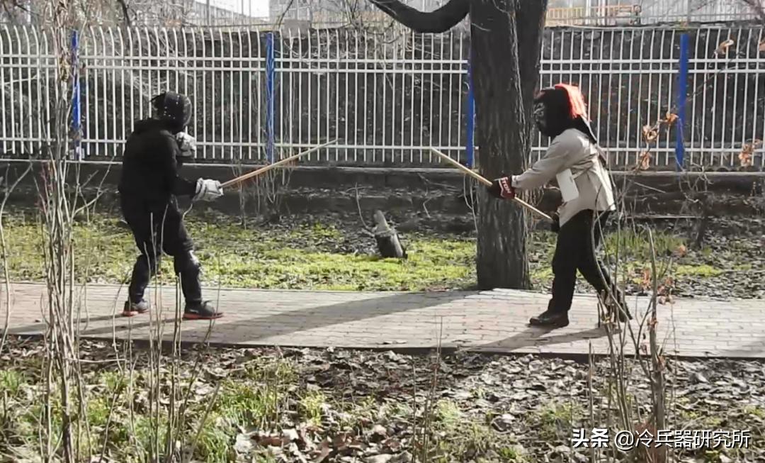 冷兵器锤子厉害还是刀厉害,冷兵器锤和槊