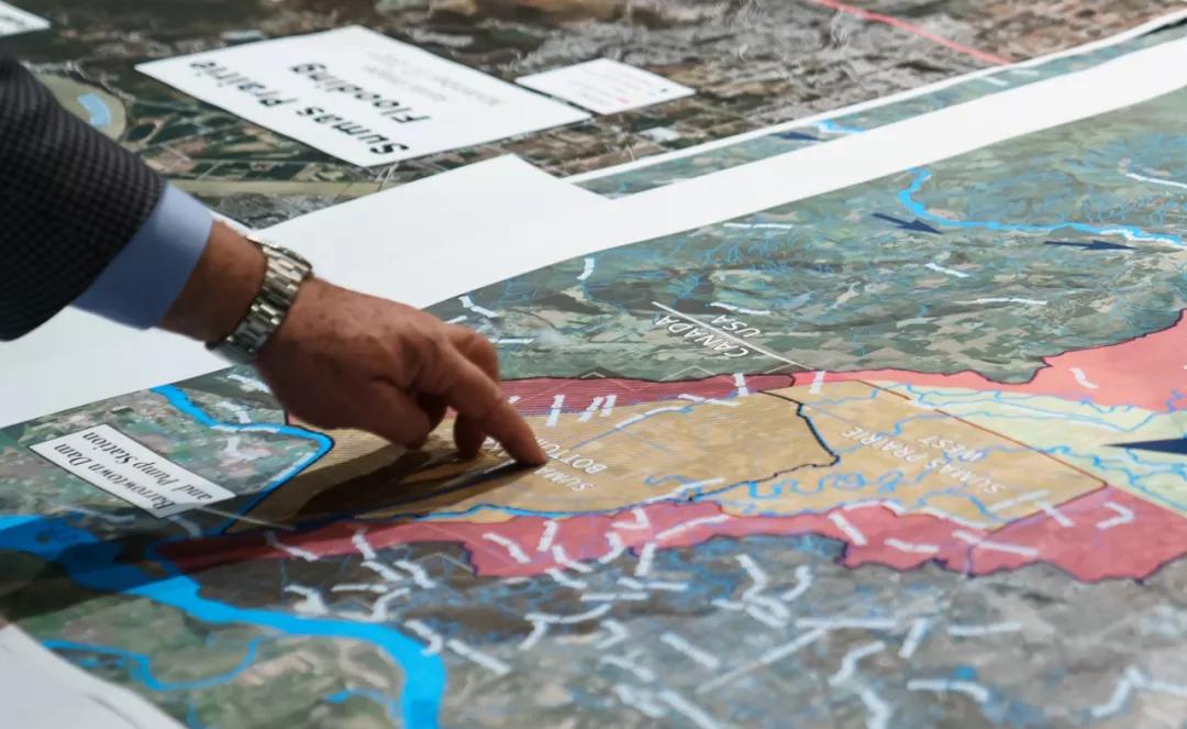 特鲁多个人图片,特鲁多贺新年