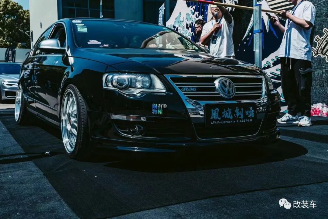 迈腾耍帅,大众迈腾耍帅视频