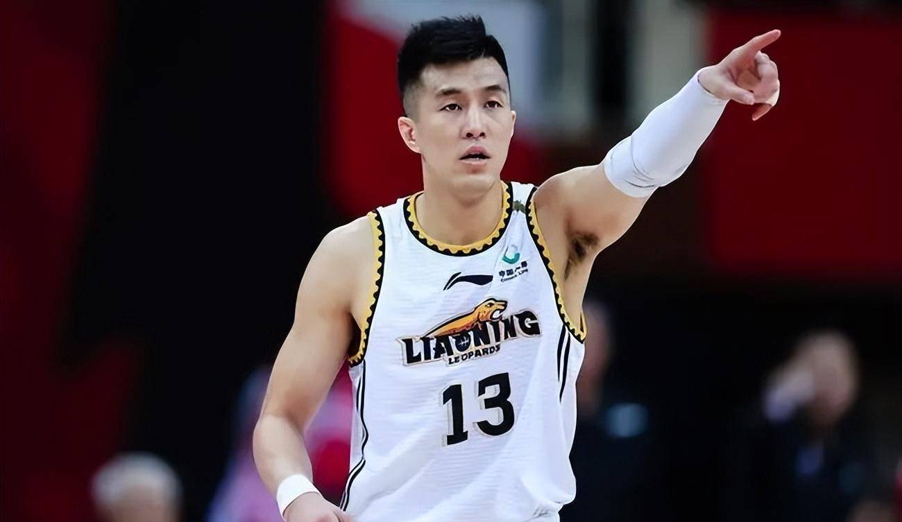 辽宁输球杨鸣最新消息,闫军判罚场面集锦