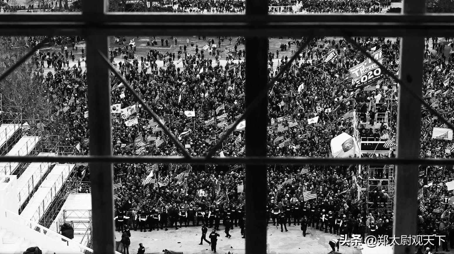 首次曝光：FBI下令谷歌，定位5千部手机，美国人砸完国会山全傻了