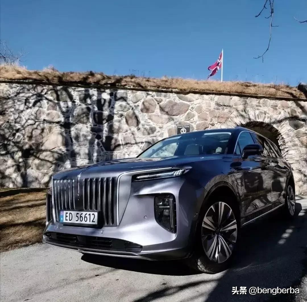 劳斯莱斯suv测评 (劳斯莱斯全系车评)