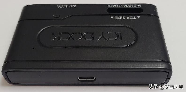 【开箱简测】ICYDOCKMB104U-1SMB硬盘读取器功能简测