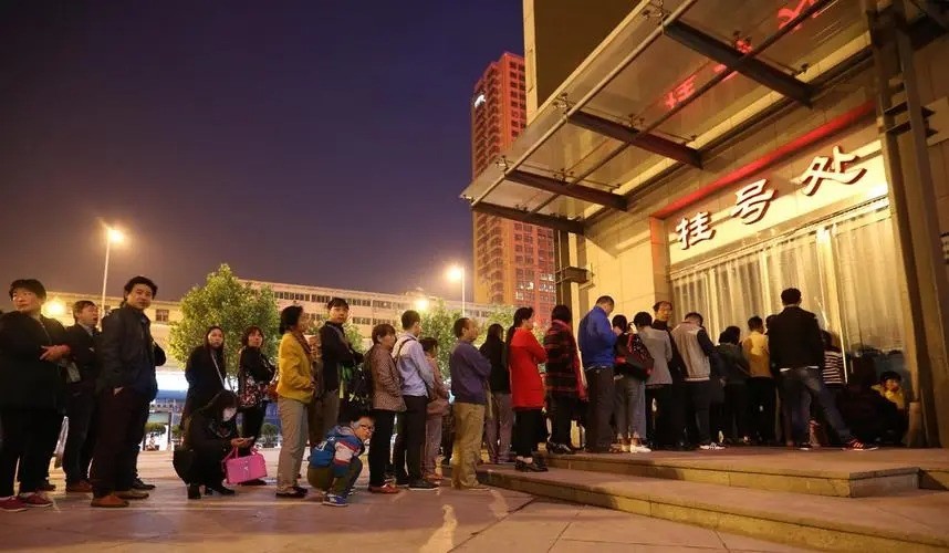 一个全球第一，一个仅排64！日本医疗与中国相比差距在哪些地方？