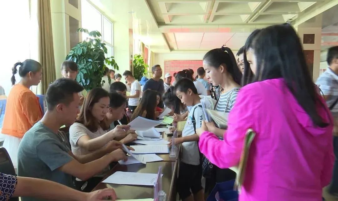 稳定就业形势筑牢民生底线,稳就业保就业筑牢民生之基