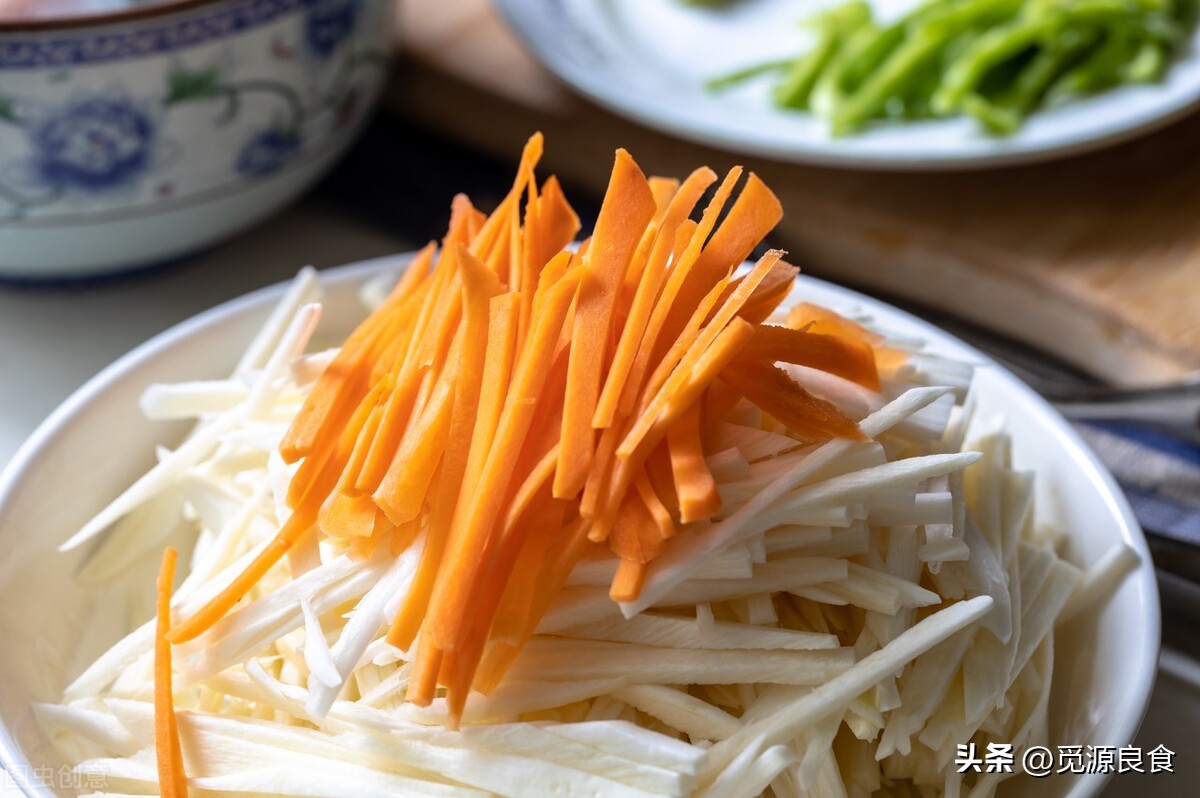 茭白选大的还是小的,买茭白要怎么挑