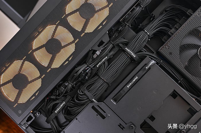 黑金全塔海景房——ROGZ790HERO+4080猛禽+追风者NV7装机展示