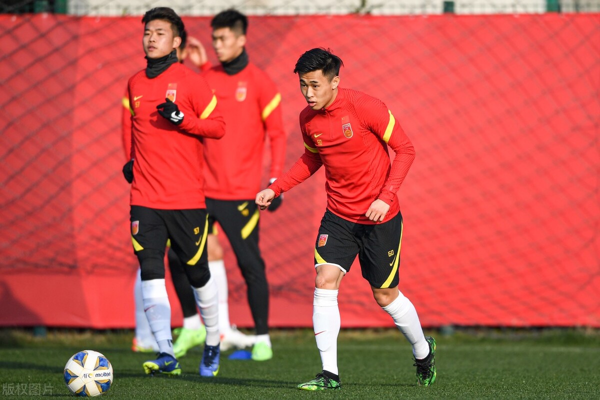 国足归化国脚武磊,国足39人集训名单公布