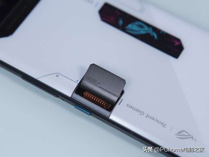 鑵捐rog7pro鍚冮浮娴嬭瘎,鑵捐娓告垙鎵嬫満rog7pro娴嬭瘎