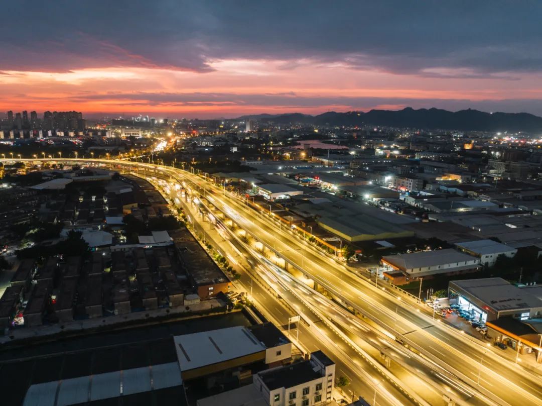 大疆mavic3长焦二手哪里买,大疆无人机mavicair2