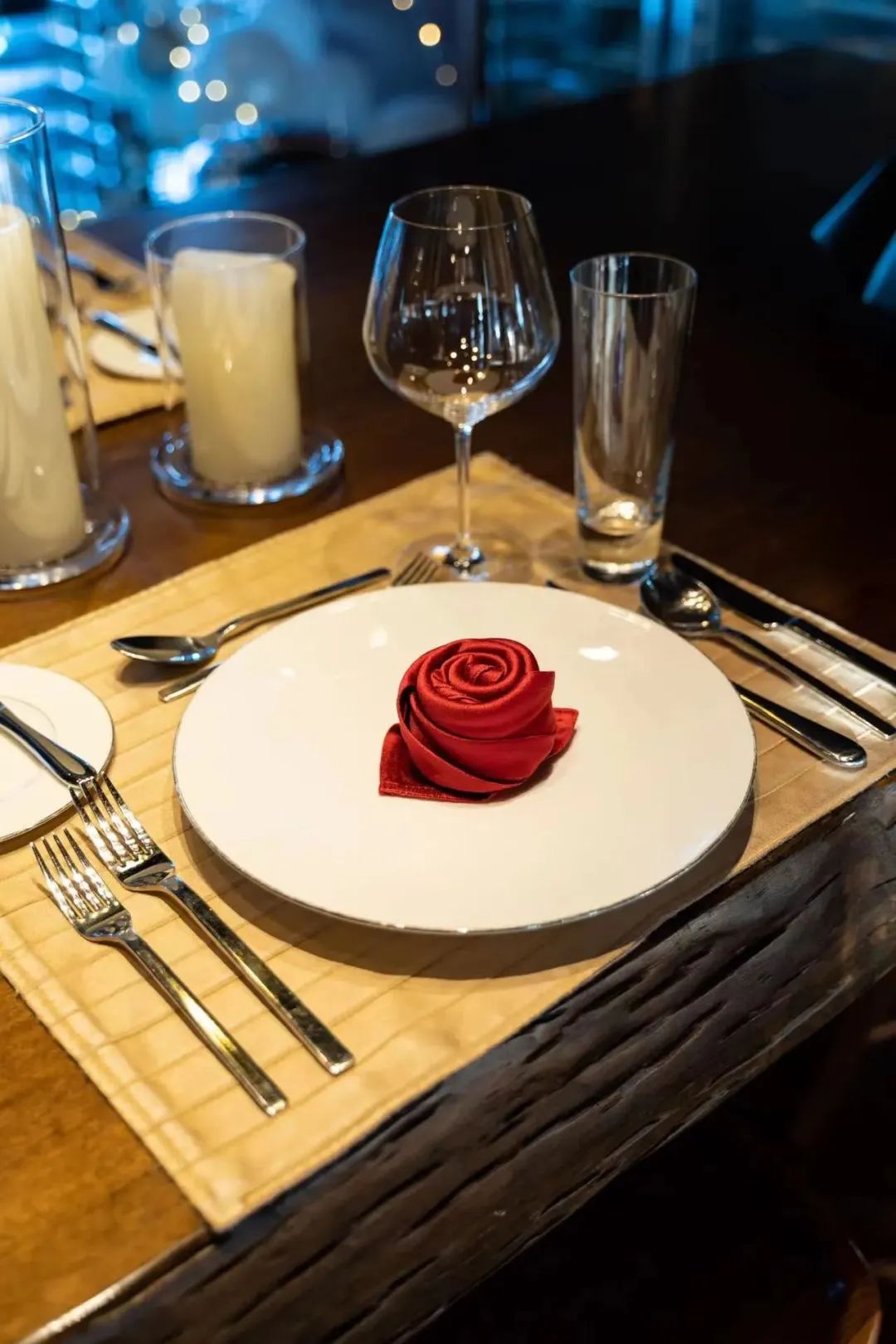 青岛涵碧楼哪个餐厅好,青岛涵碧楼夜晚