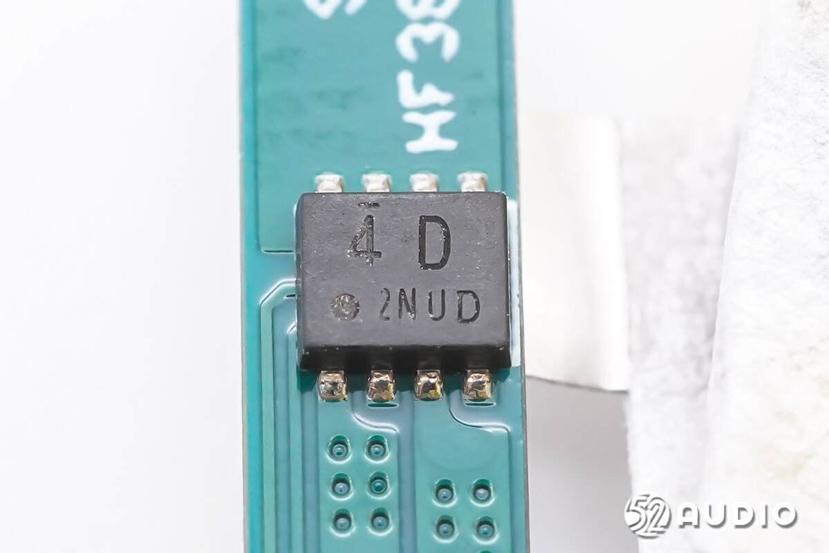 索尼srs-xb01便携式无线蓝牙音箱,索尼srsxb13和xb100哪个好