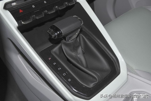 新宝骏rs-3新款装饰品,新宝骏rs-3有360度全景影像