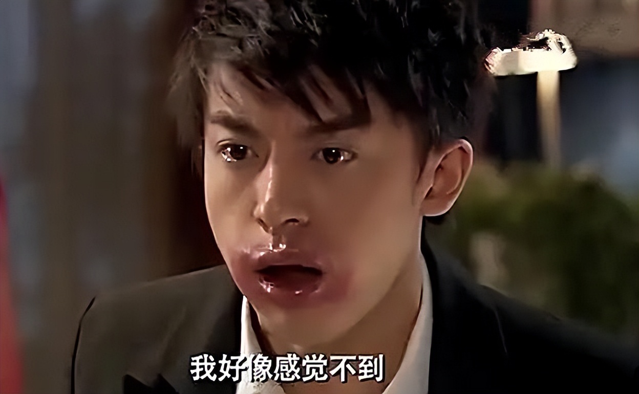 李佳航照片被用在教材上十几年,李佳航照片被用在教材上