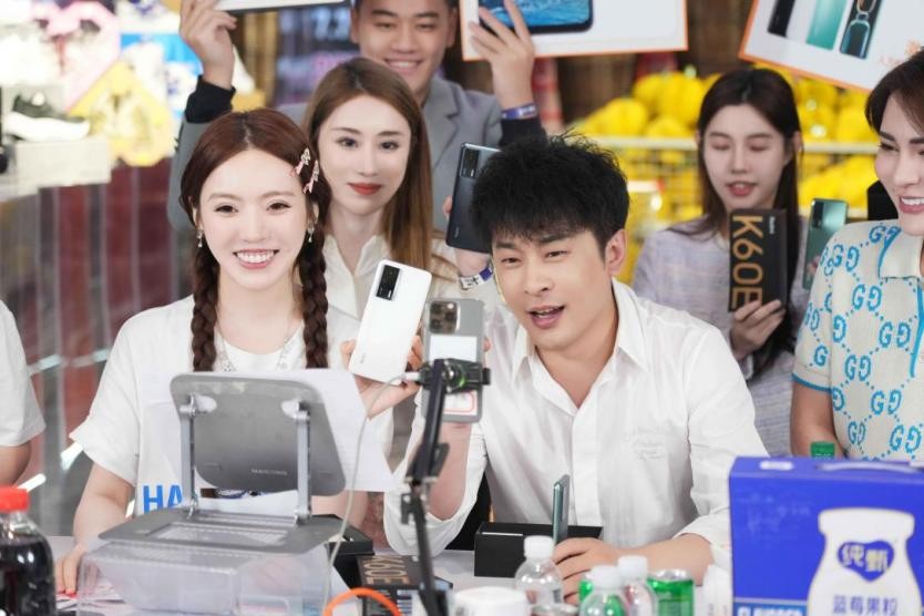 辛巴辛有志618直播再创佳绩，青山镇科技助农水稻种植按下快进键